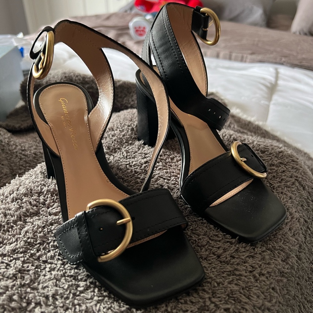 Gianvito Rossi leather sandals